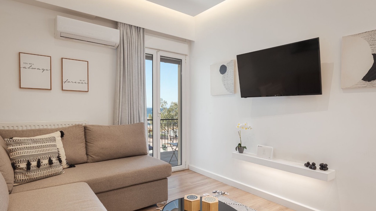 Photo of Livingroom in Glyfada
