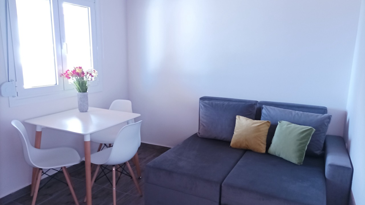 Photo of Livingroom in Plepi
