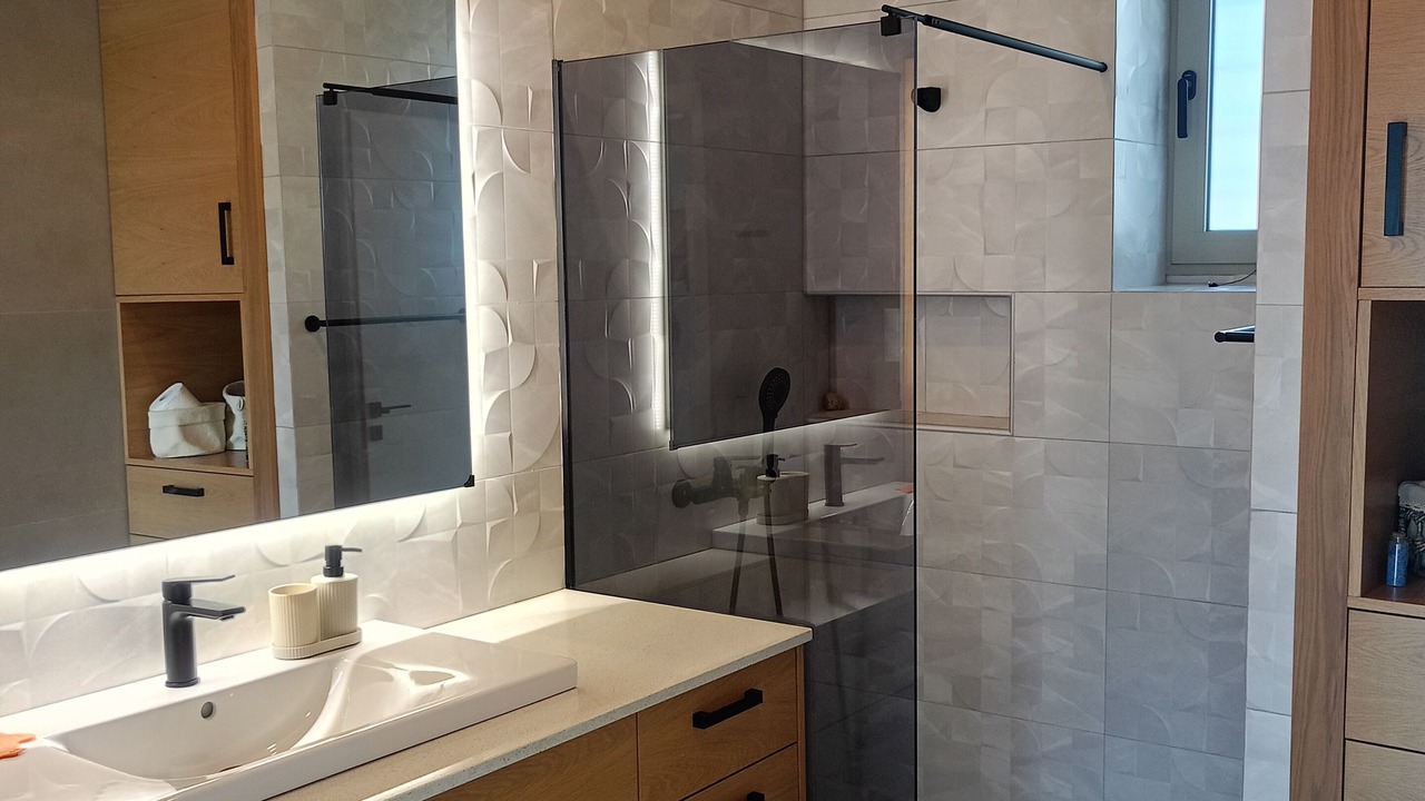 Photo of Bathroom in Kardamyli
