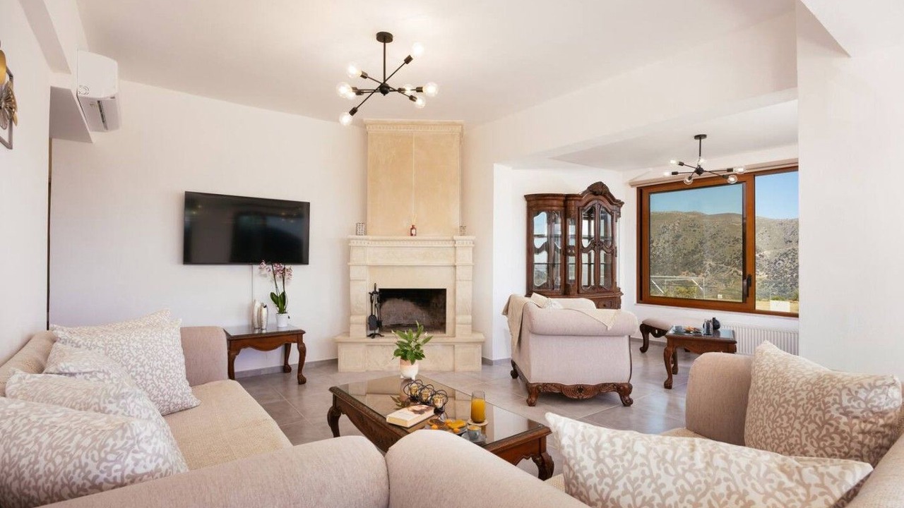 Photo of Livingroom in Filaki