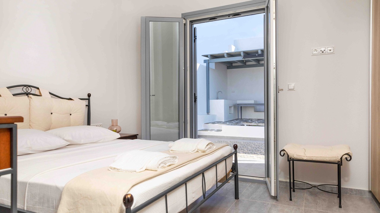 Photo of Bedroom in Naxos Town