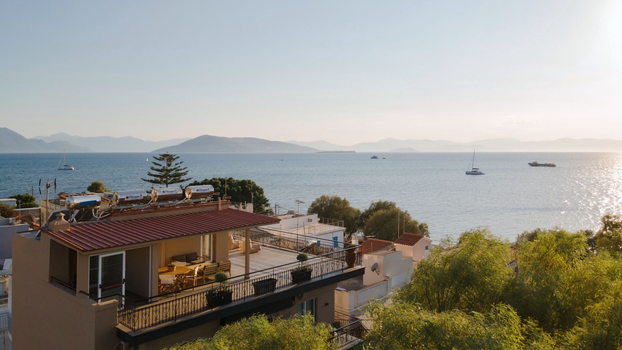 Photo of Patio Balcony in Aegina Town