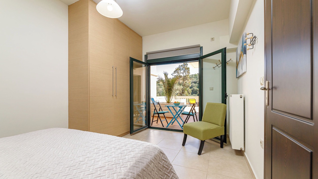 Photo of Bedroom in Stalos