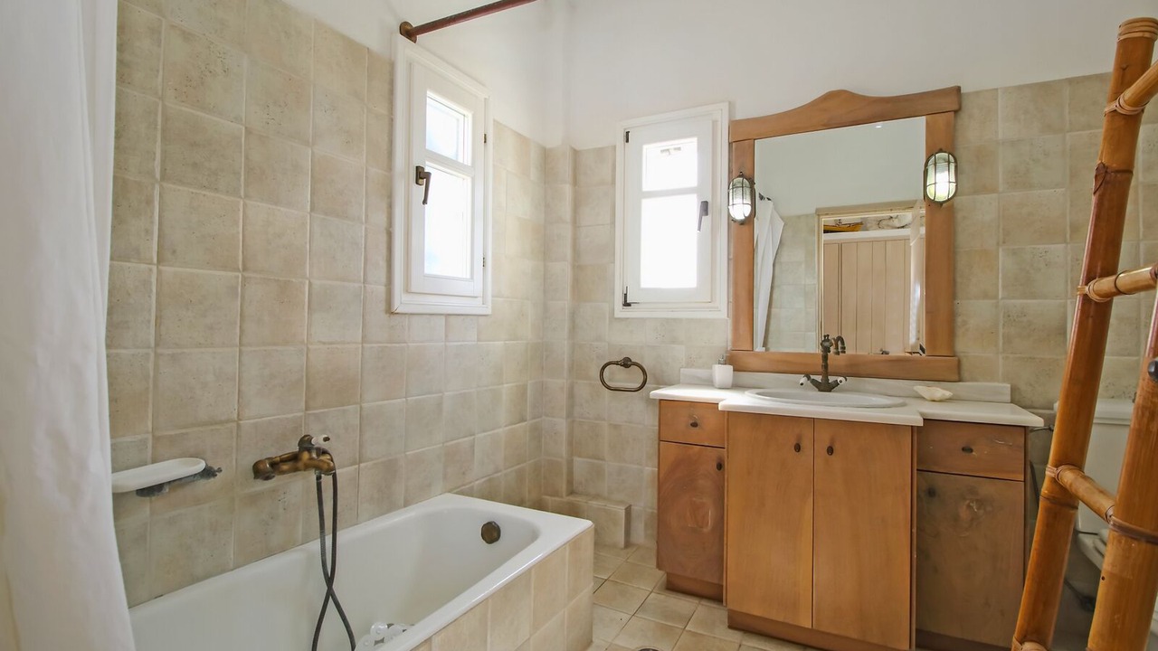 Photo of Bathroom in Paros
