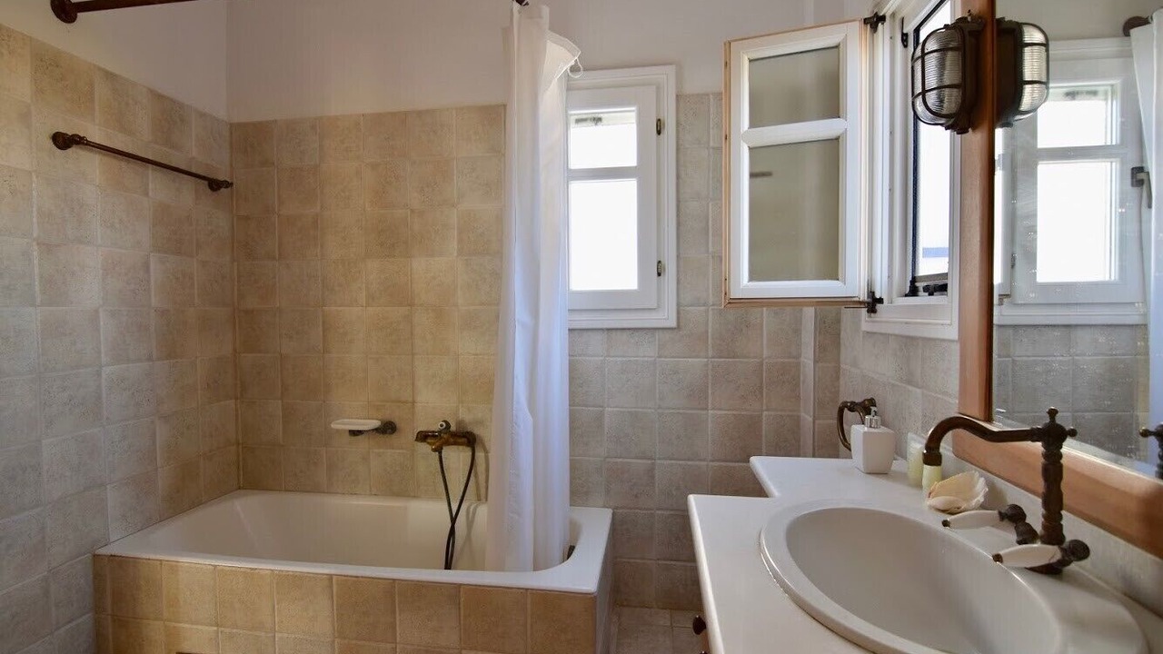 Photo of Bathroom in Paros