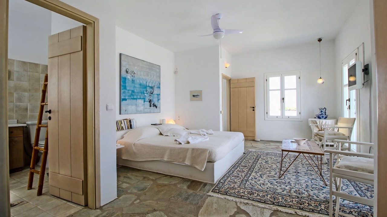 Photo of Bedroom in Paros