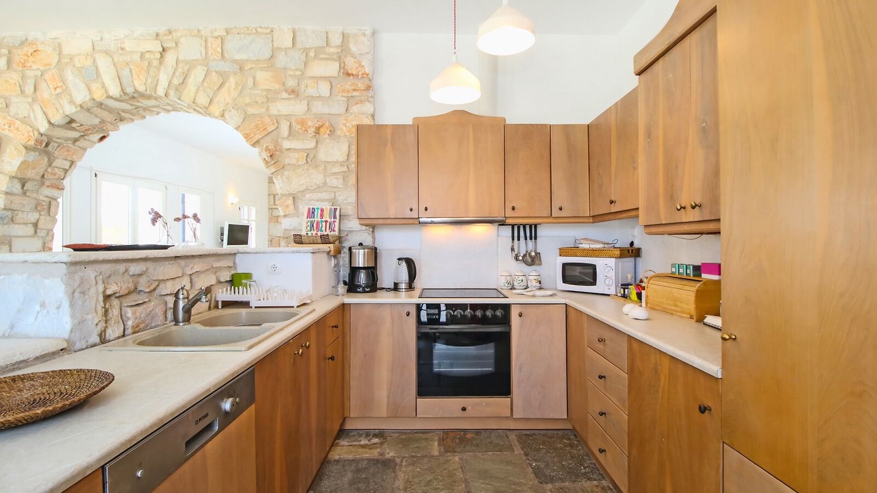 Photo of Kitchen in Paros