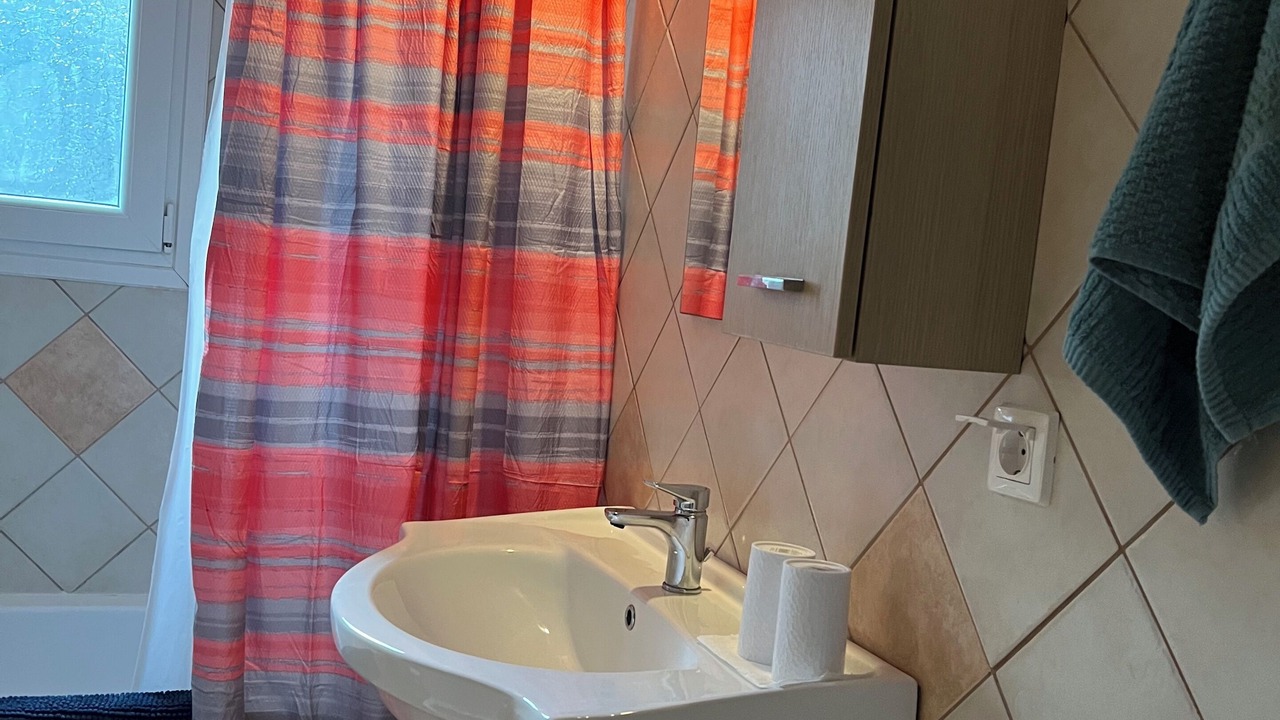 Photo of Bathroom in Nisaki