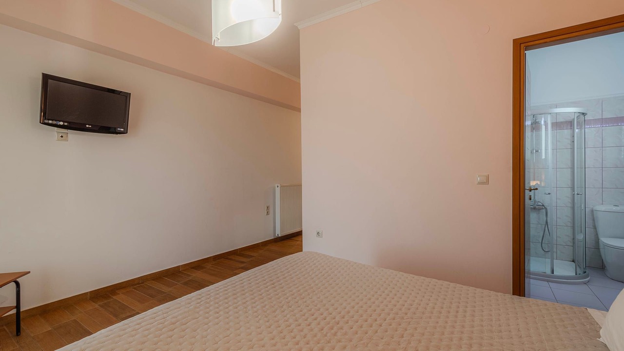 Photo of Bedroom in Kato Galatas