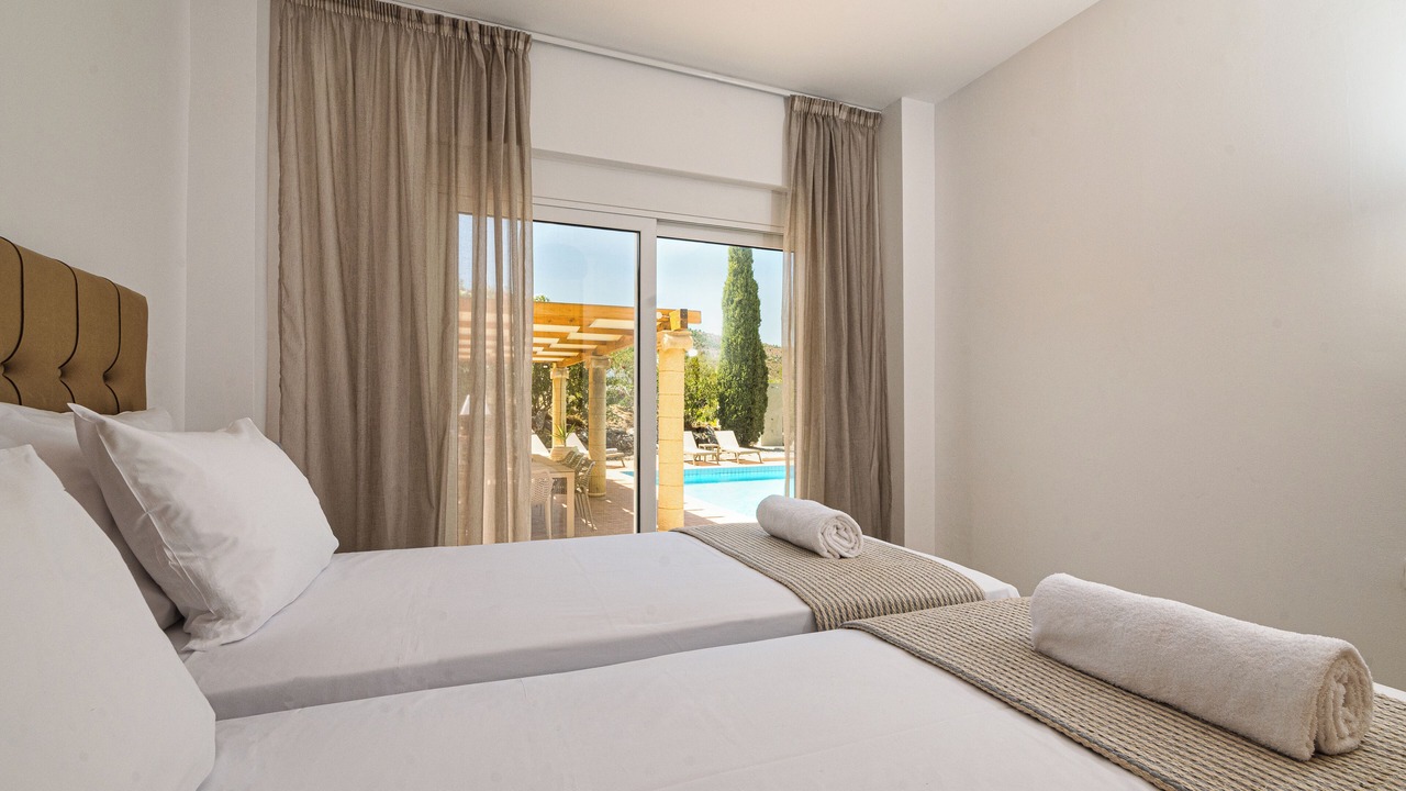 Photo of Bedroom in Kalathos
