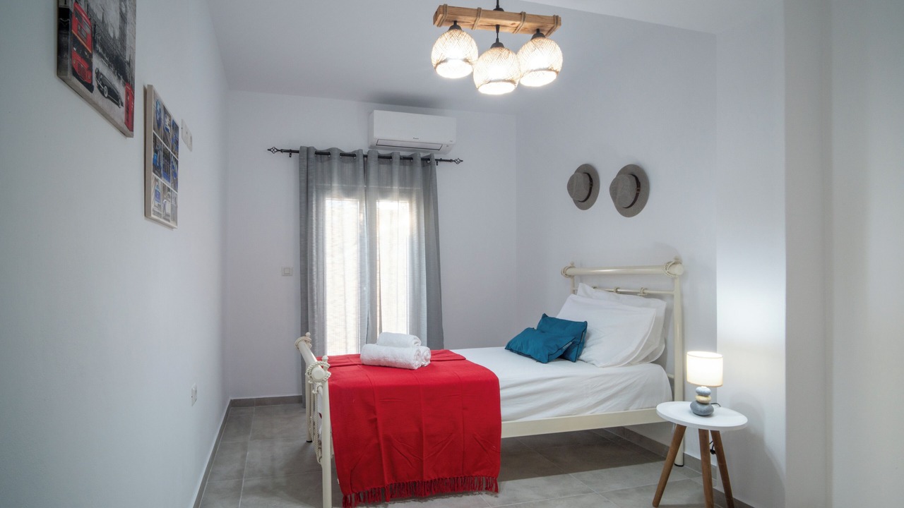 Photo of Bedroom in Leros