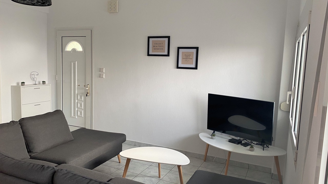 Photo of Livingroom in Makrigialos