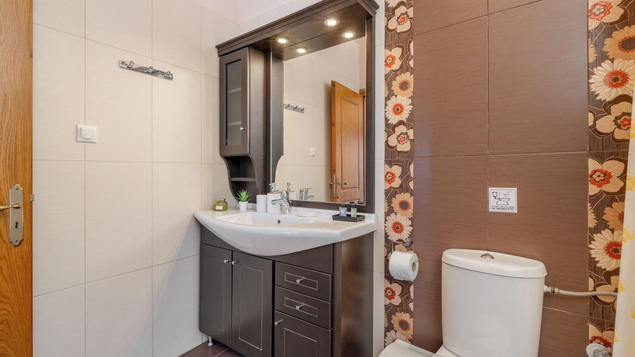 Photo of Bathroom in Mavrikiano