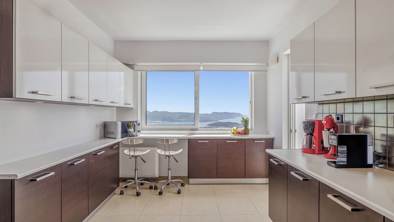 Photo of Kitchen in Saronida