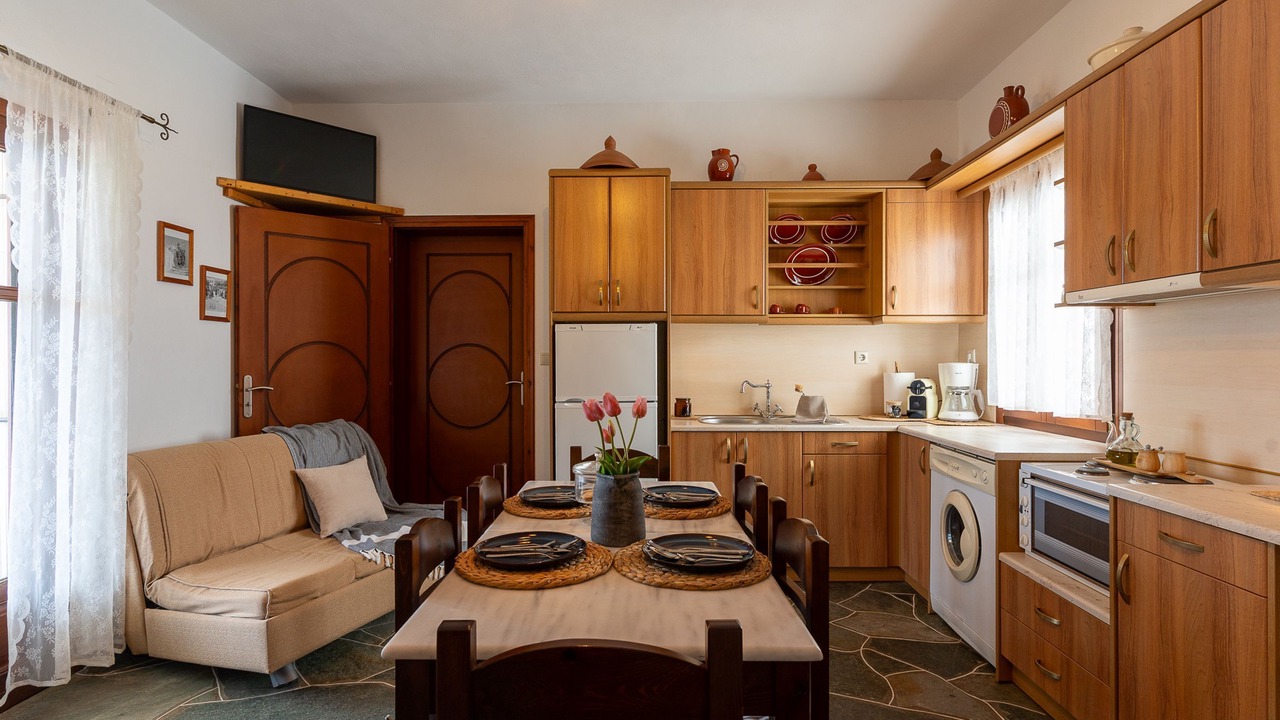 Photo of Bedroom in Platis Gialos