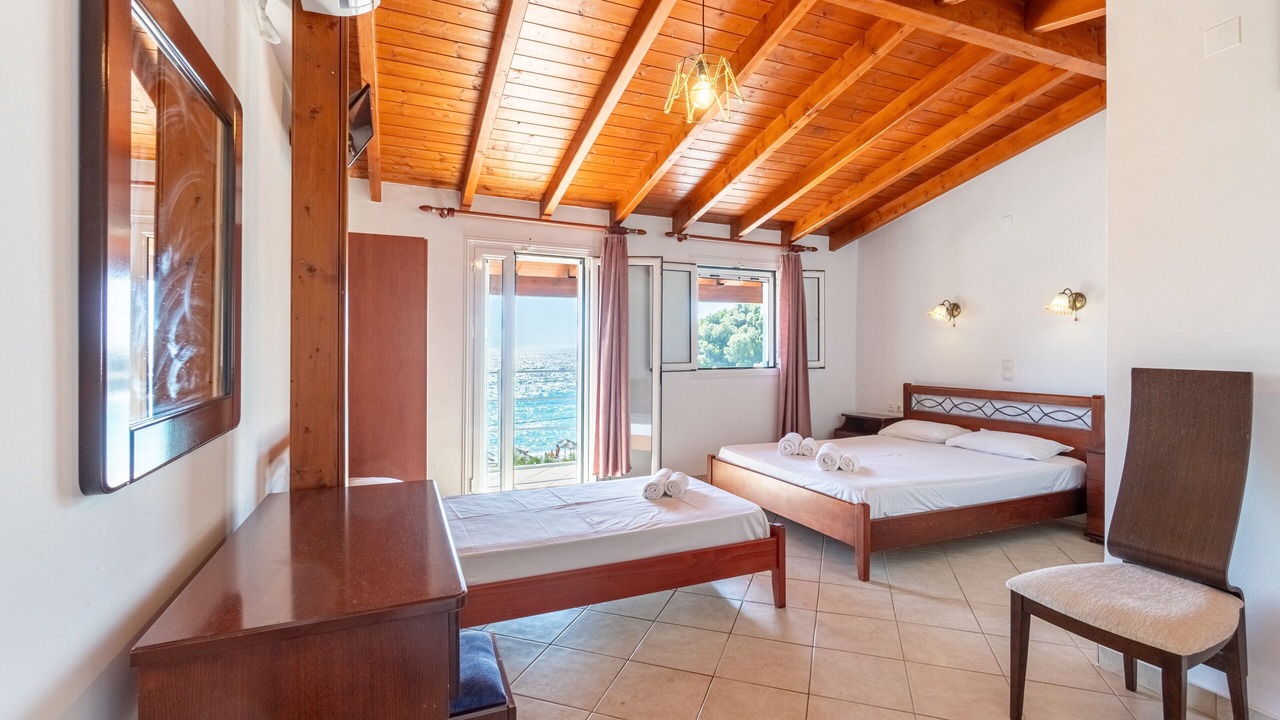 Photo of Bedroom in Parga