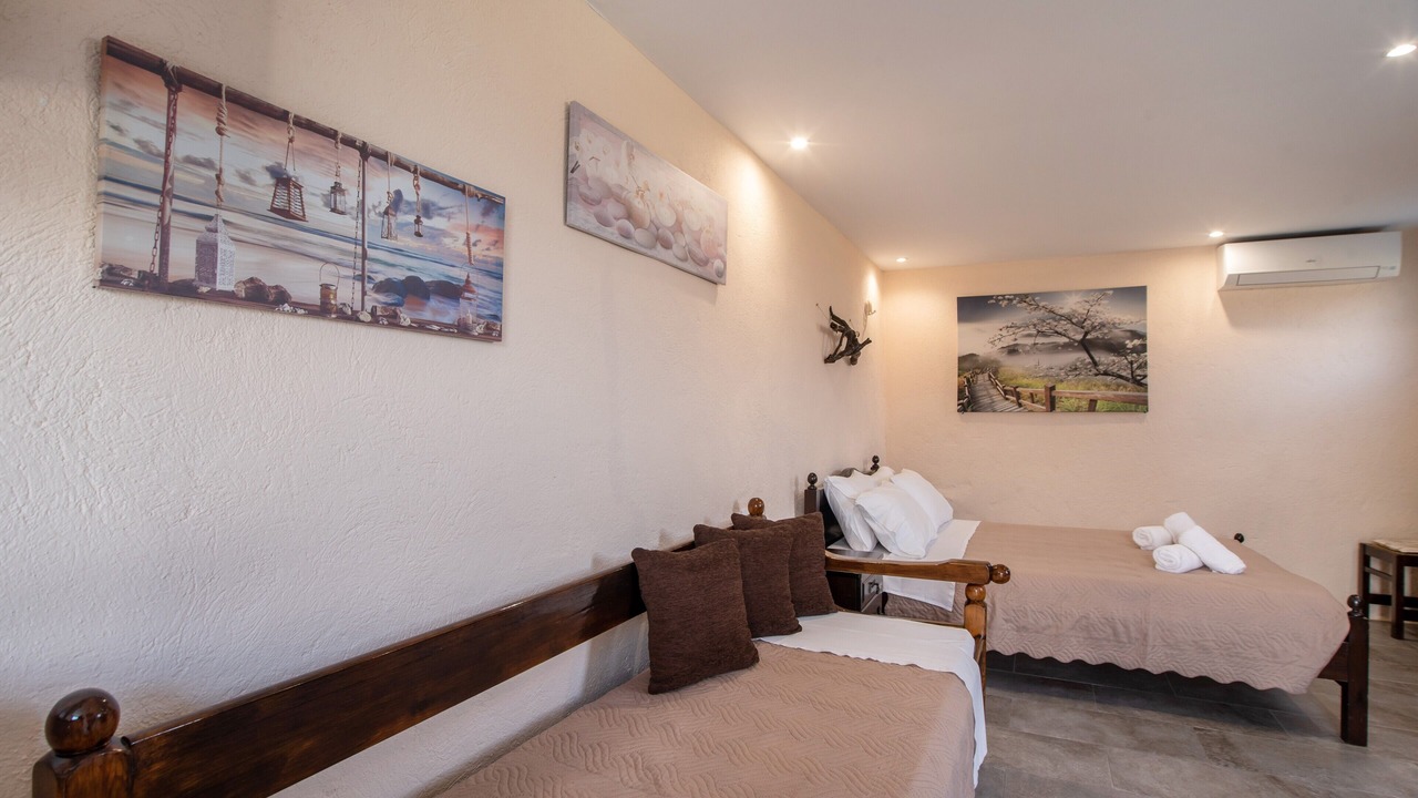 Photo of Bedroom in Galini