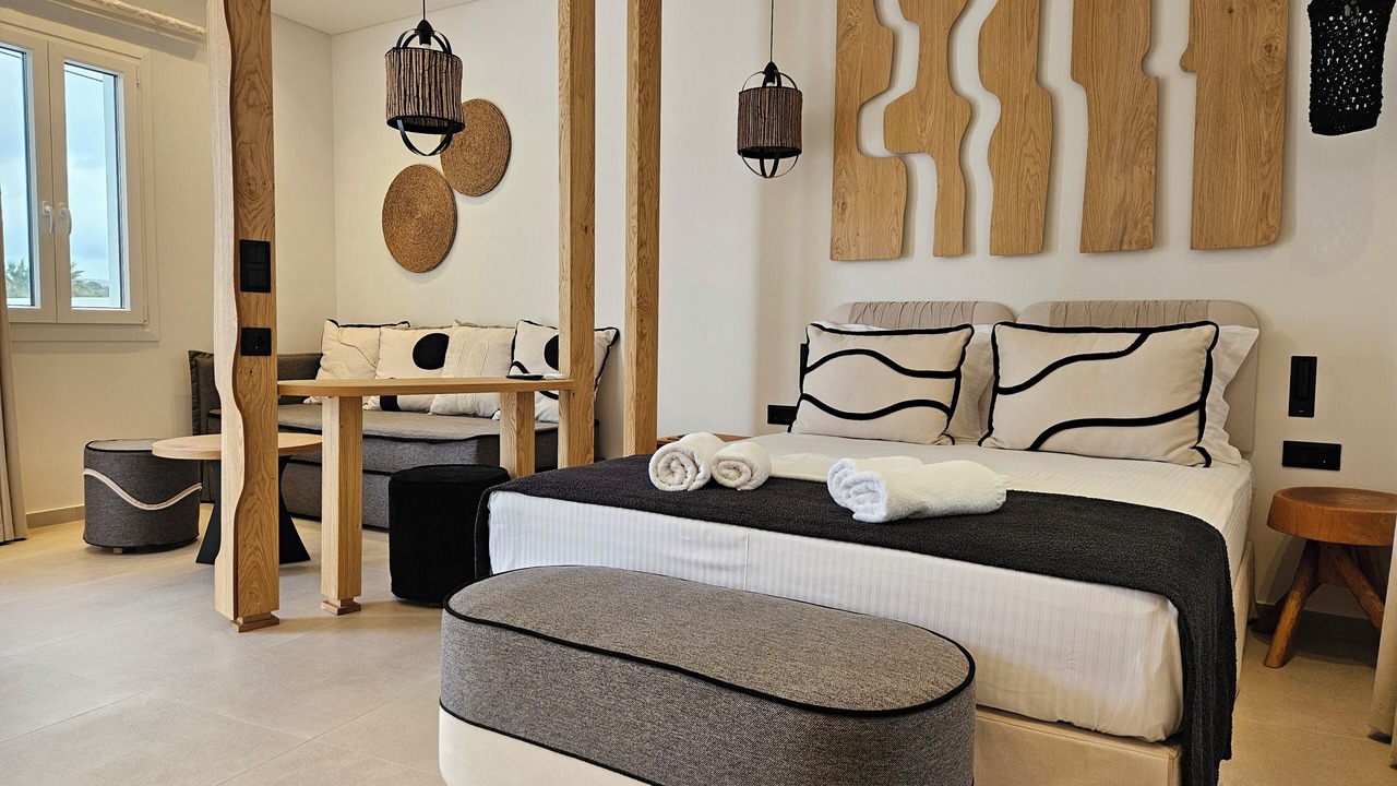 Photo of Bedroom in Adamas
