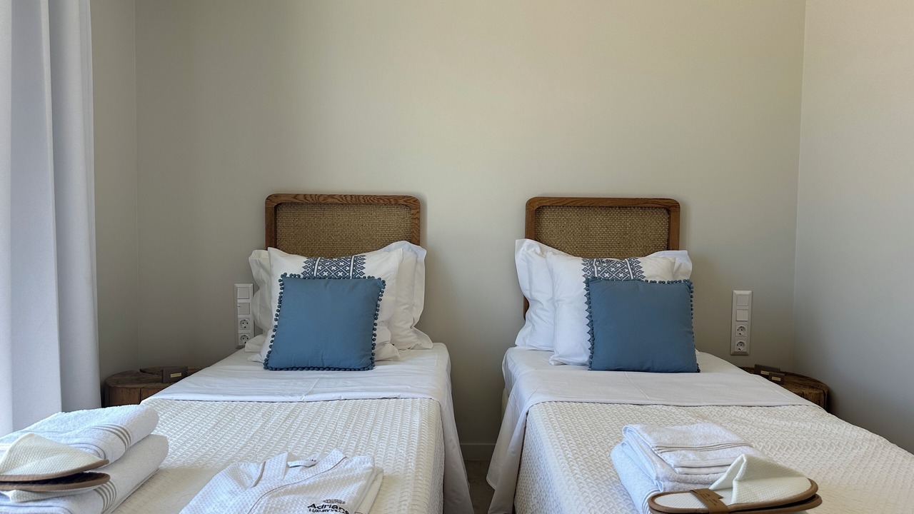 Photo of Bedroom in Adamas