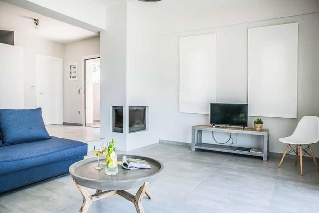 Photo of Livingroom in Mousata