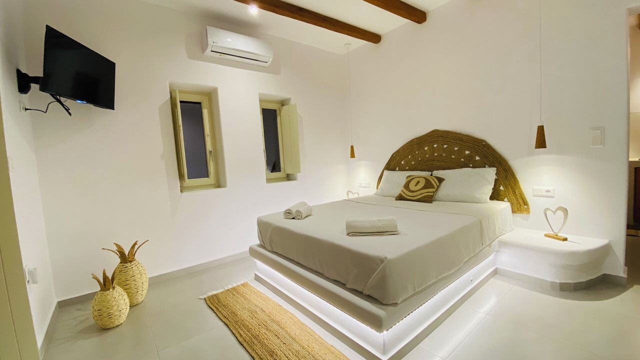 Photo of Bedroom in Paros