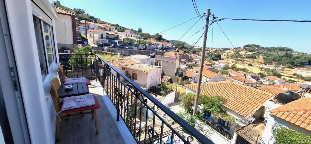 Photo of Patio Balcony in Vatera