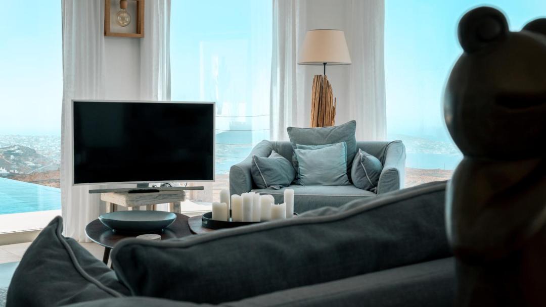 Photo of Livingroom in Faros Armenistis
