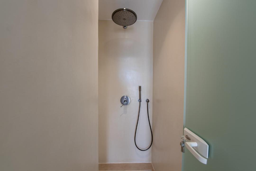 Photo of Bathroom in Aliki