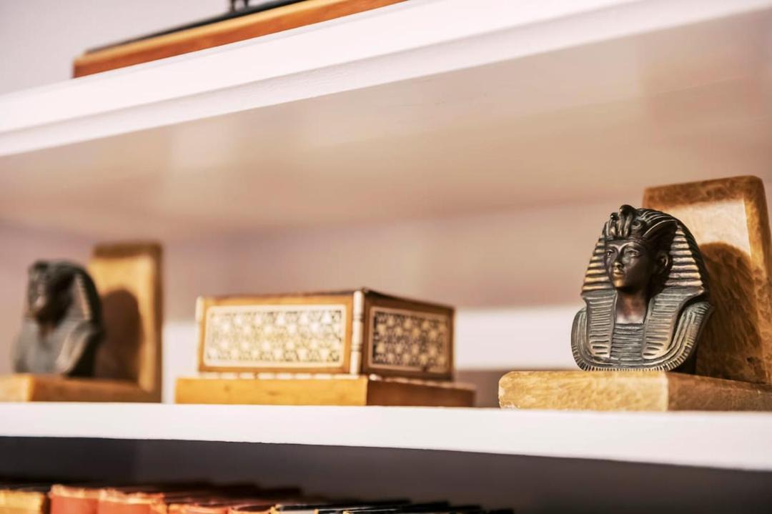 Photo of Others in Ixia