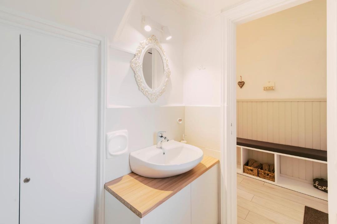 Photo of Bathroom in Ixia
