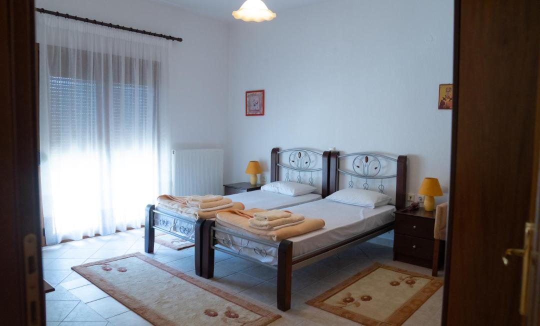 Photo of Bedroom in Almopia