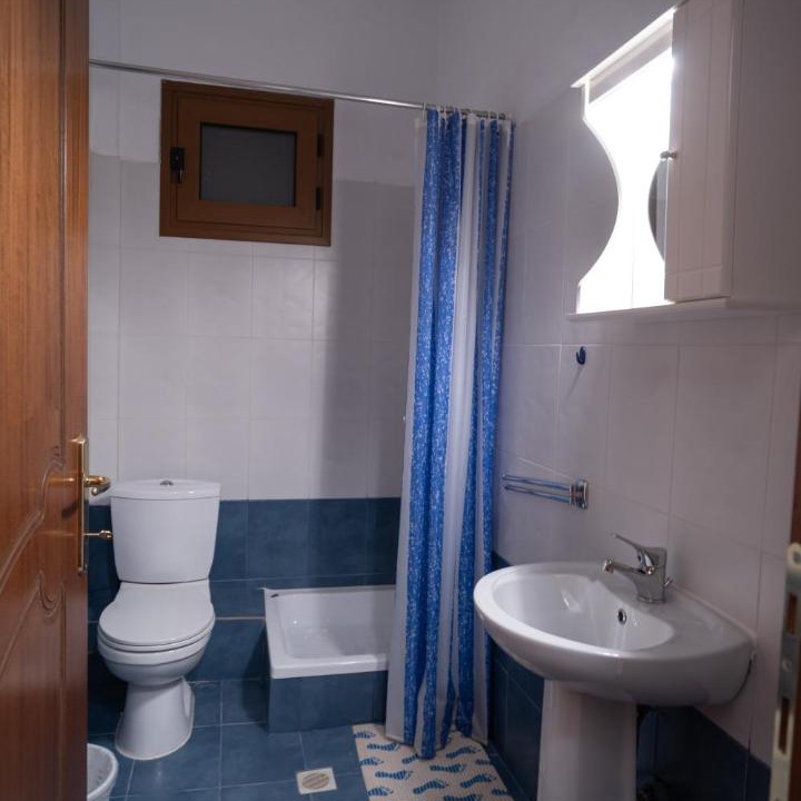 Photo of Bathroom in Almopia