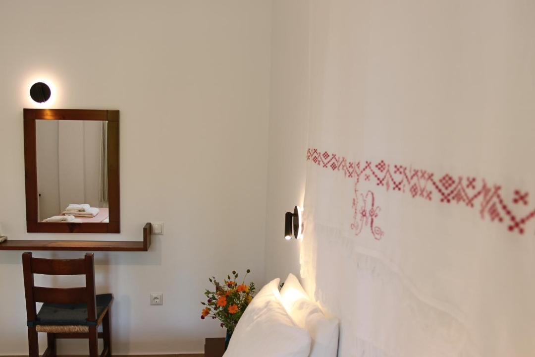 Photo of Others in Eresos-Antissa