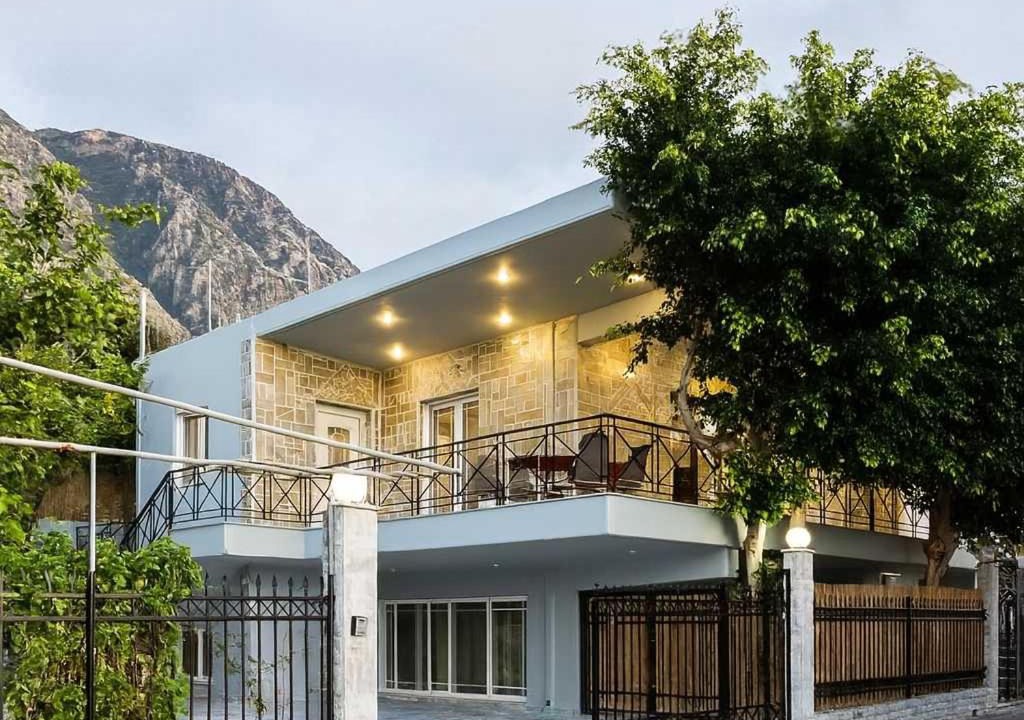 Photo of Others in Paralia Vergas