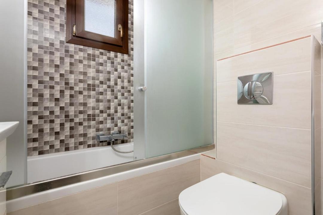 Photo of Bathroom in Elation