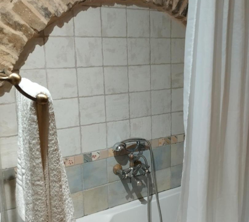 Photo of Bathroom in Ionia