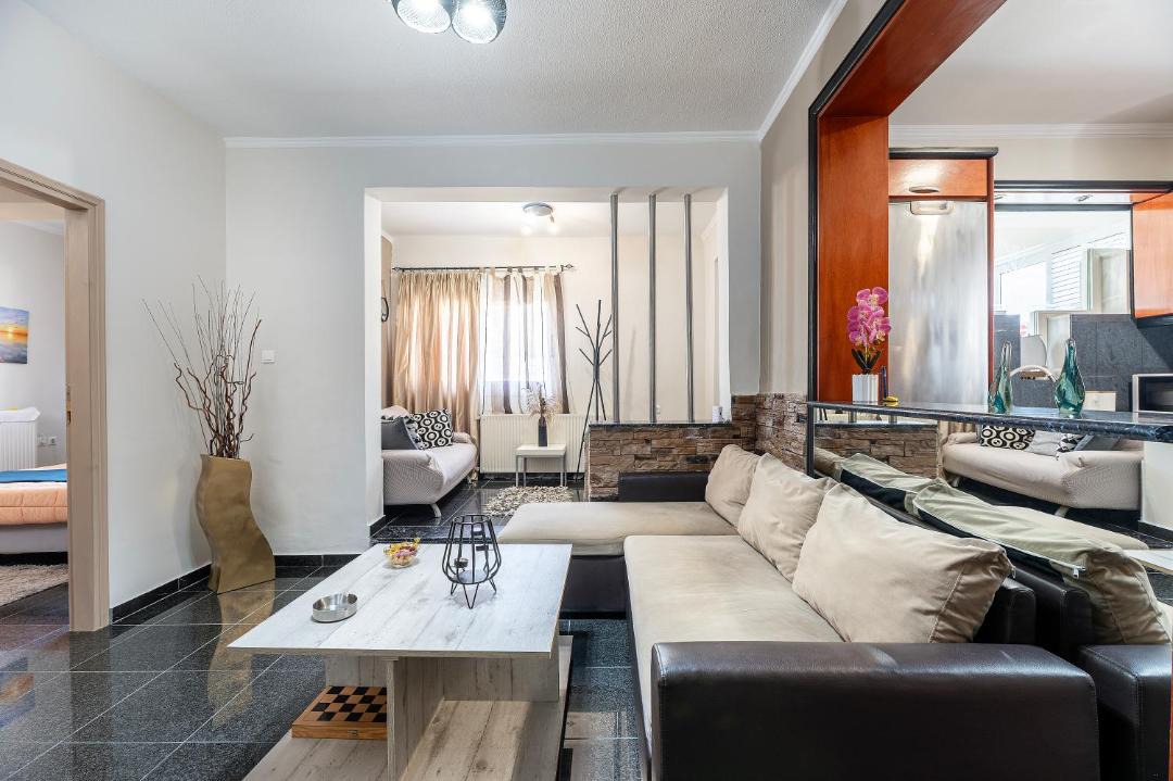 Photo of Livingroom in Lambi