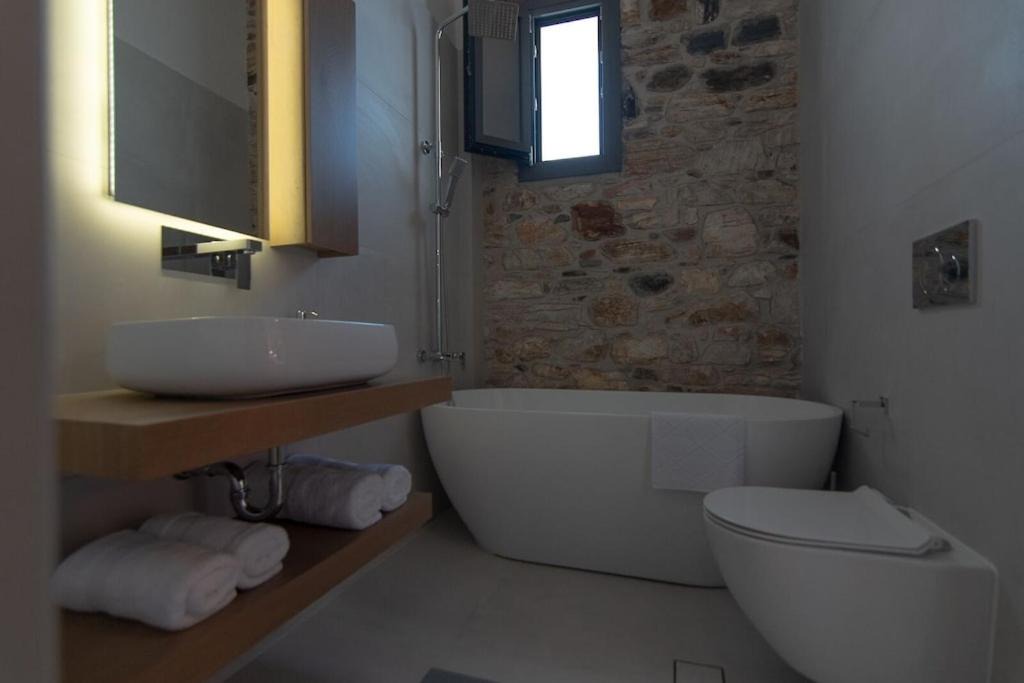Photo of Bathroom in Agios Konstantinos
