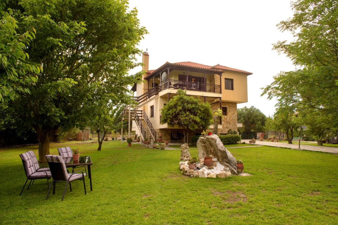 Photo of Others in Aristotelis