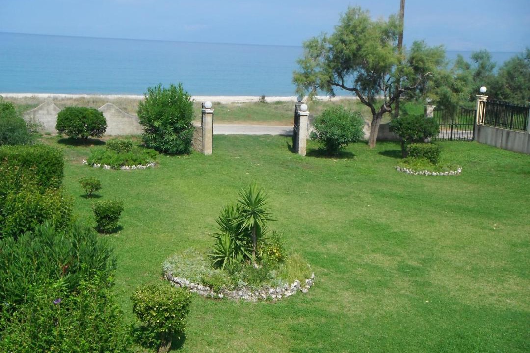 Photo of Others in Almiros Beach