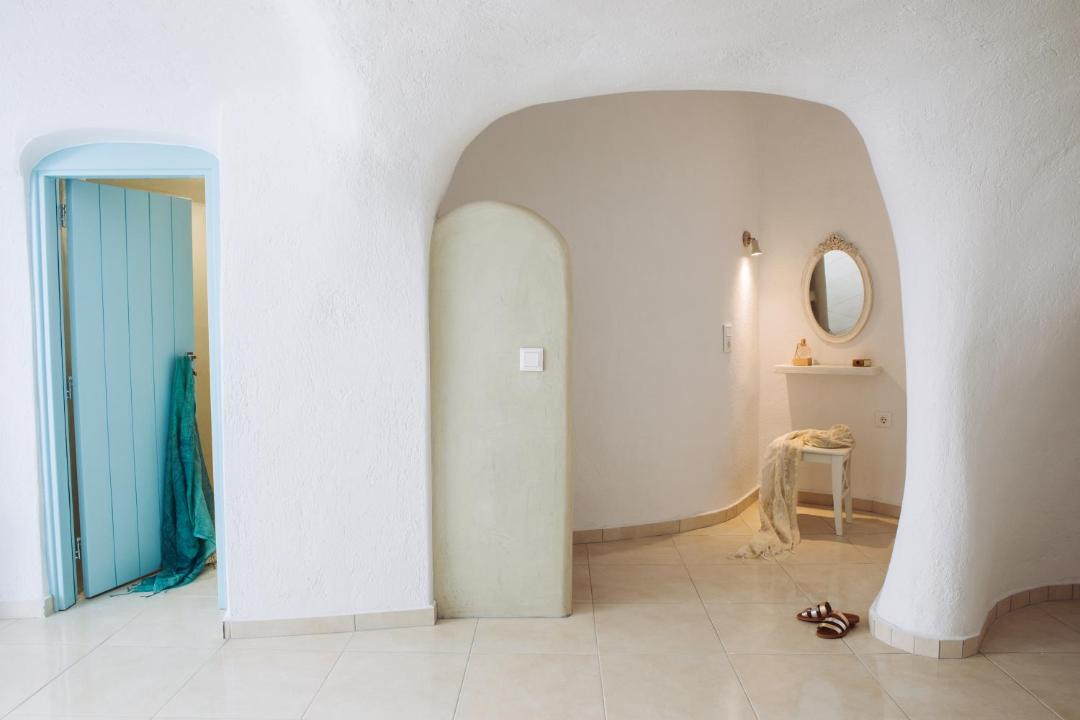 Photo of Bathroom in Akrotiri