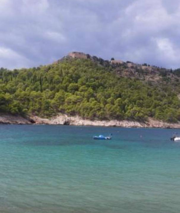 Photo of Others in Frourion