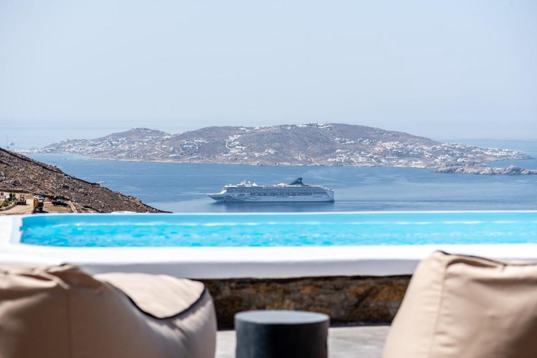 Photo of Patio Balcony in Faros Armenistis