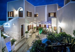 Suite Home Santorini in Santorini