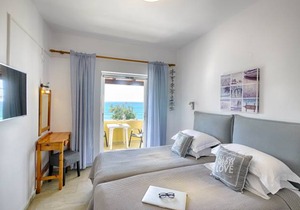 Vistonia Studio 5 - direkt am Strand mit Meerblick in Agios Georgios Armenadon