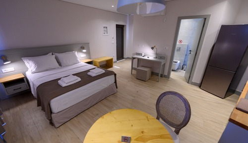 Junior Studio Suite (Peter, Ground Floor)