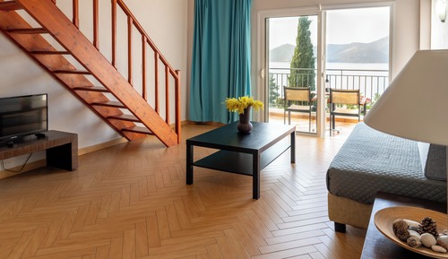 Maisonette with Sea View