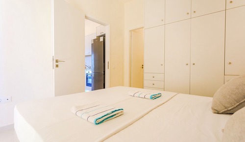 Basic Apartment