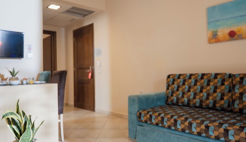 Classic Suite, 1 Bedroom, Garden View, Ground Floor