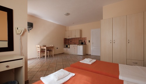 Economy Double Room